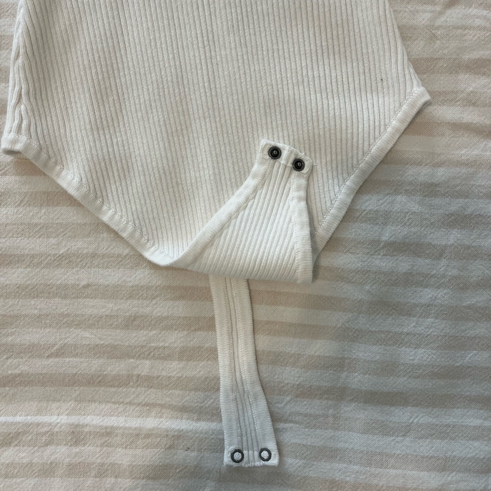 Bodysuit - Picture 2 of 4